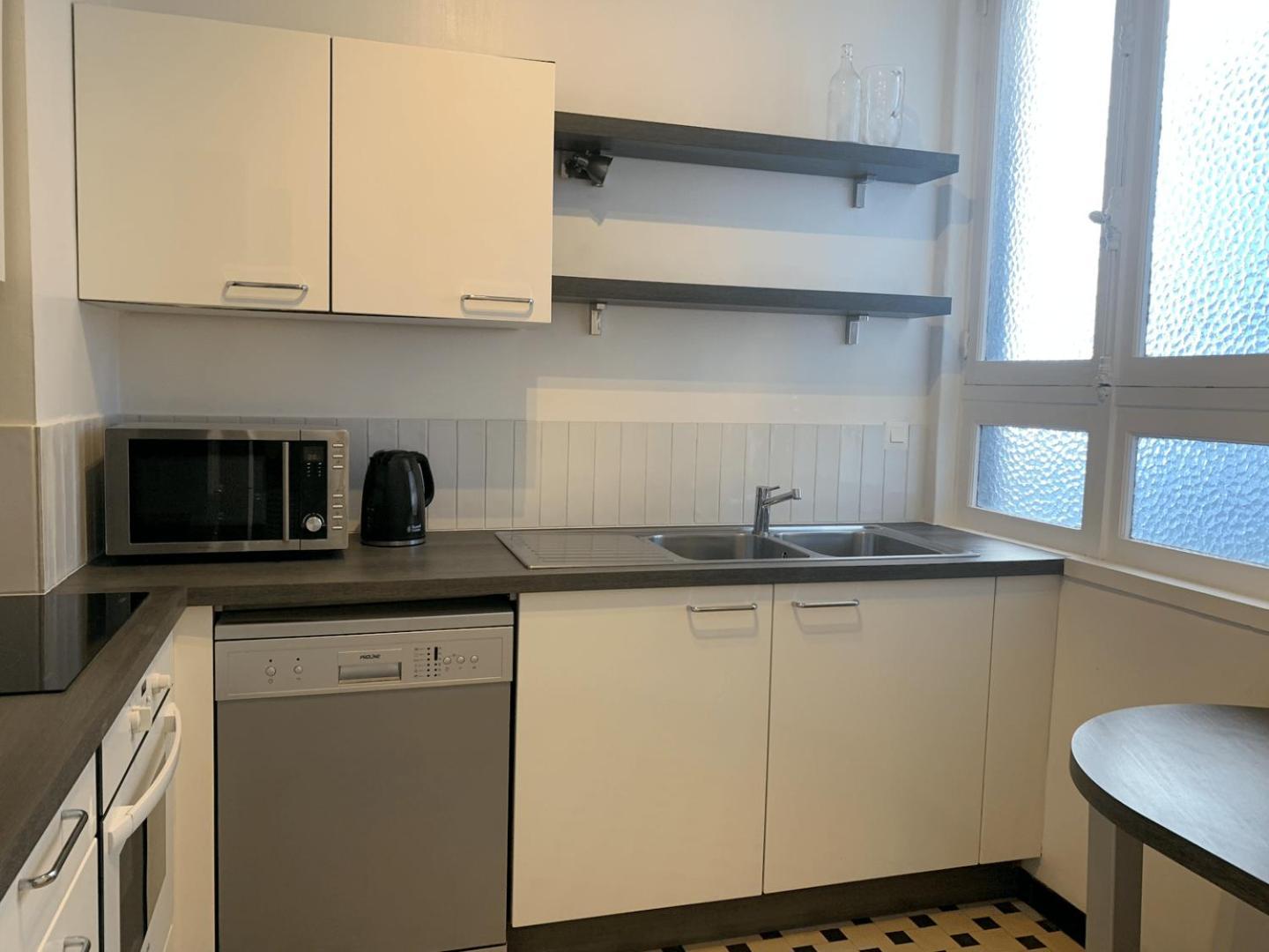 Appartement 2 Chambres Avec Parking, Proche Metro リール エクステリア 写真